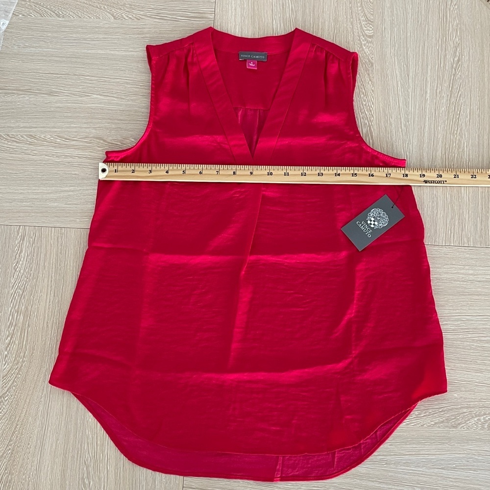 NWT Vince Camuto Small Shell top - Picture 8 of 8